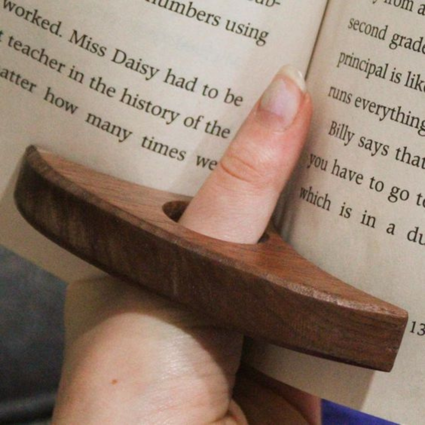 HoldBook
